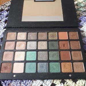Natasha Denona Green Brown  28 eyeshadow palette
